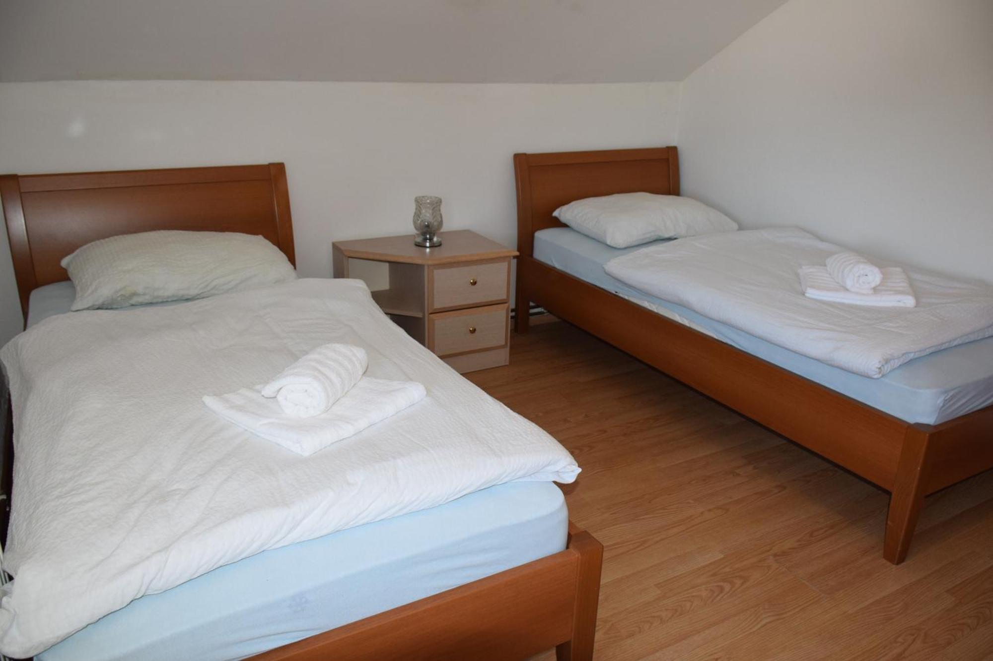 Apartma Narava Begunje pri Cerknici Szoba fotó